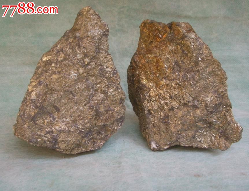 鉛灰色金屬礦石的識(shí)別與特性分析